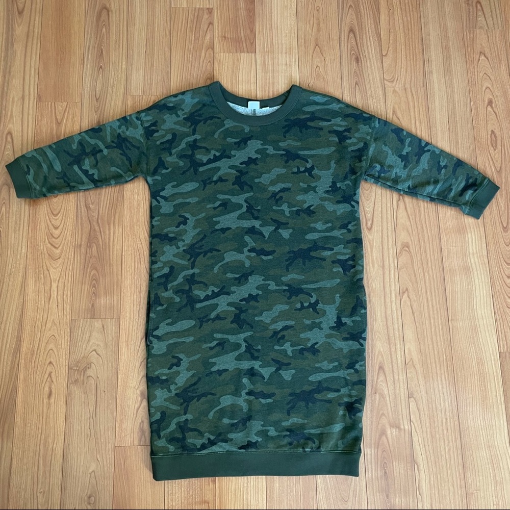 GAP Camo Sweatshirt Dress
